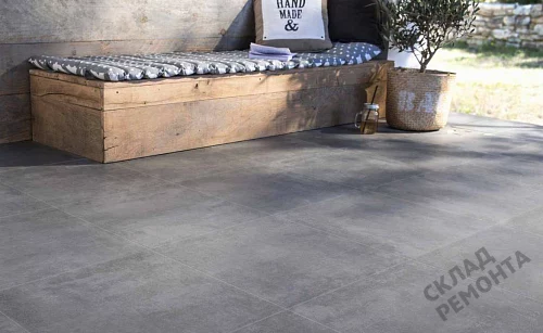 Фото Керамогранит матовый Steppe Ceramics Concrete Antracite серый 600*600*9 – купить в Ханты-Мансийске: цена, описание, фото. Интернет-магазин 2